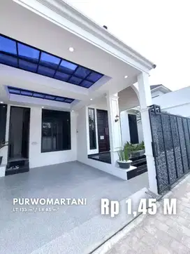 Dijual Rumah Baru Desain Klasik dekat Jalan Purwomartani