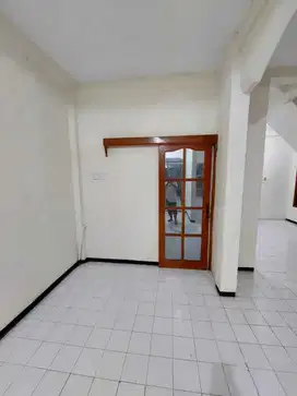 Rumah Murah Siap Huni Lokasi Deltasari Indah Waru Sidoarjo