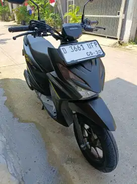 Honda Beat Street hitam THN 2025.
