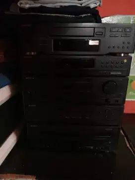 Tape deck +cd room