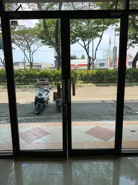 Dijual Ruko Tol Boulevard 3 Lantai Di BSD