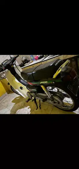 Astrea grand 1995 .macak bulus