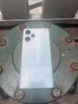 POCO F5 12/256 GB