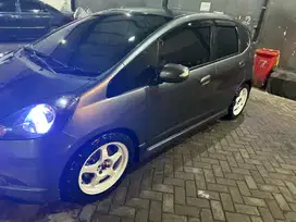 Honda Jazz 2009 Bensin