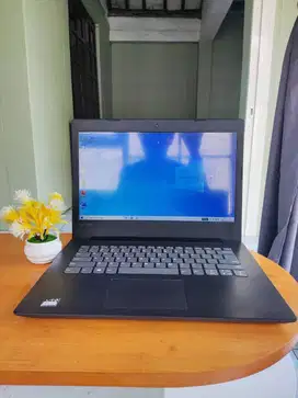Lenovo Ideapad 330