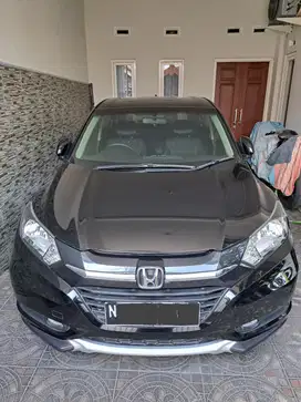 Honda HRV Type E 2016 Hitam Km 78.000