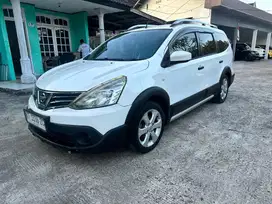 Nissan x-gear at