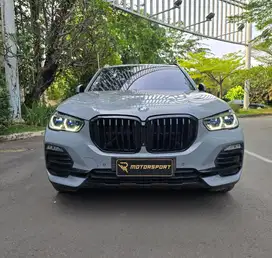 (DP: 0 + Cashback 100JT) BMW X5 Xdrive 40i 2021 low km record