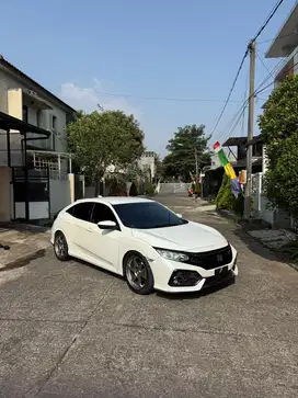 Honda Civic 2017 Bensin