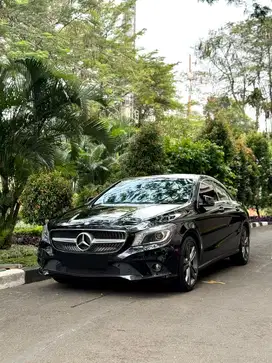 Termurah Harga Cash LOW KM Mercedes Benz CLA 200 Urban Sport 2015