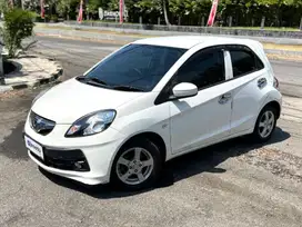 HONDA BRIO 1.2 E BENSIN MATIC 2015