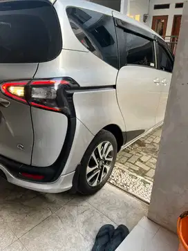Toyota Sienta 2018 Bensin