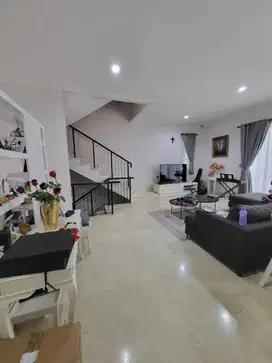 DIJUAL RUMAH BAGUS DI RIVER VALLEY RESIDENCE - CIREUNDEU