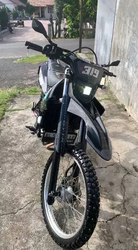 DIJUAL MOTOR WR 155 BEKAS. PEMAKAIAN HARIAN.