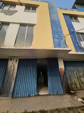 Ruko Gandeng 3Lt Bagus Siap Pakai di Pinggir Jalan Proklamasi Cimone