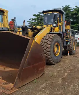 Dijual Wheel Loader Komatsu model WA500-3 Tahun 2016