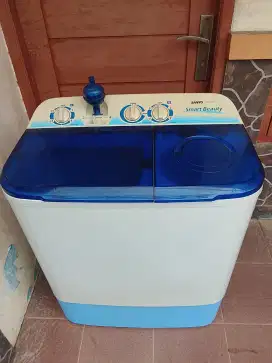 Jual mesin cuci merek Sanyo smart beauty normal semua siap pakai