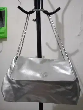 Tas wanita kekinian stylish dan elegan