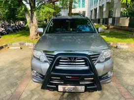 Toyota Fortuner 2.7 G bensin Silver Stone Langka