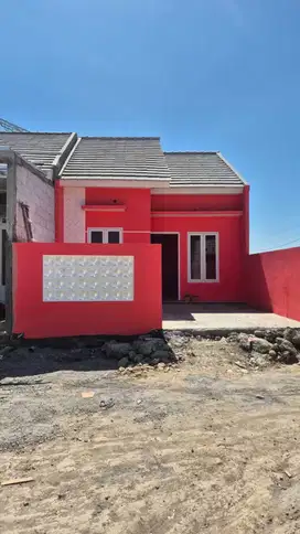 Rumah siaphuni 235 jt di pucang gading bawah, strategis