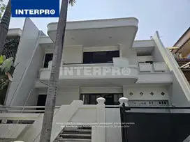 Rumah Baru 2 Lantai Dijual Puri Kencana Kembangan Hadap Selatan 200m2