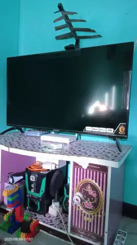 Tv smart polytron 40 inch