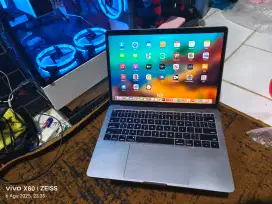 Macbook Pro 2017 Normal Siap Pakai