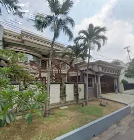 Dijual cepat rumah Mewah semi Furnish di Bintamg Ponggo Surabaya