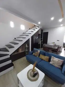 Rumah siap huni suryalaya buah batu bandung 2,5 lantai semi furnished