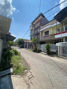 Jual Rumah 2 Lantai Perum Binangun Indah Buduran Sidoarjo