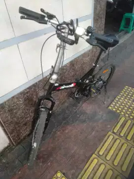 Dijual cepat, sepeda lipat airwalk ace