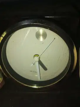 Jam meja gold antik bulat