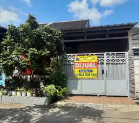 DIJUAL CEPAT RUMAH SEMI CLUSTER LT 52/72 BARU RENOV