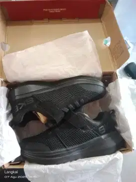 Sepatu Skecher Ori