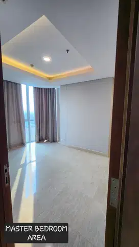 Dijual  Bu Apartemen Windsor Puri Type 3 Br Tower 1 Lt 19 semi furnitu