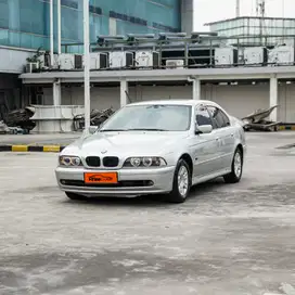 BMW 520i 2002 Bensin