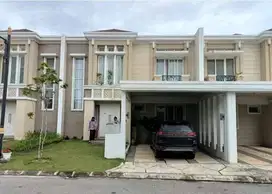 Dijual Rumah 2 Lantai fully furnished di Orchard Park cluster Persea