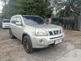 Nissan Xtrail 2.0 At 2009 harga cash rp.79,5 jt