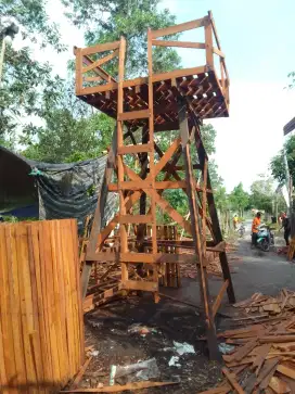 Ahli jasa' pembuatan tiang tandon