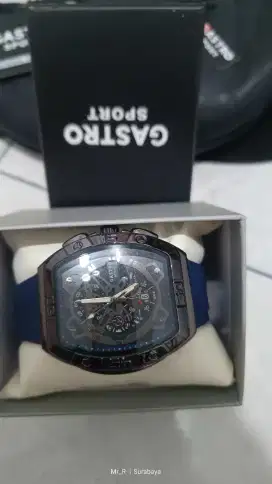 Jam tangan pria