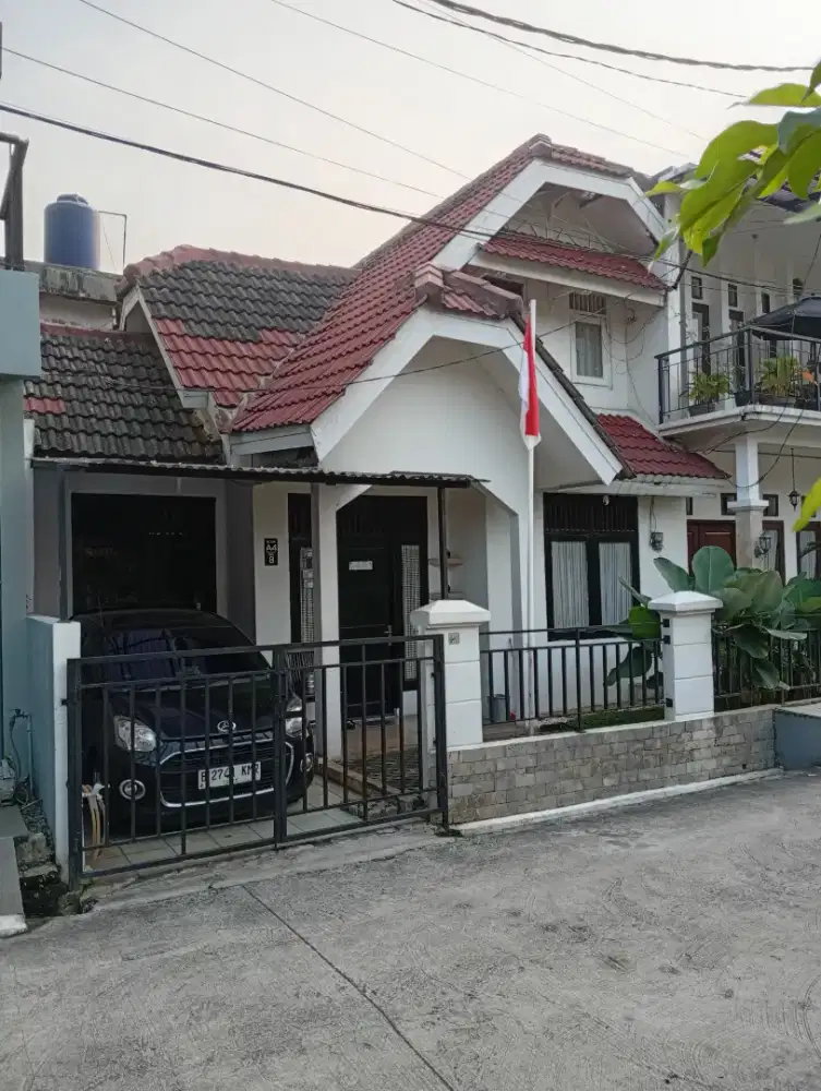 Dijual Rumah Dekat Stasiun LRT