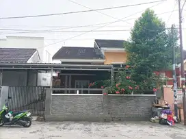 Disewakan Rumah Area lemabang