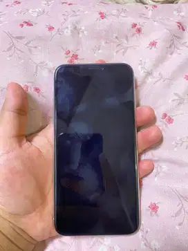 IPHONE X 256GB INTER