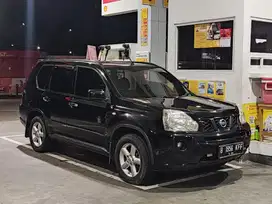 Nissan X-Trail 2009 Bensin