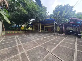 Rumah Mewah Seperti Villa Murah Luas di Petukangan Jakarta Selatan