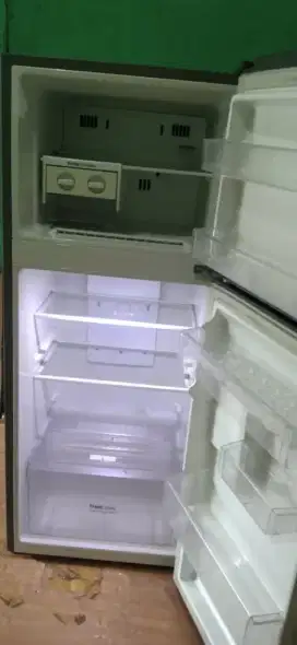 Kulkas 2pintu LG inverter