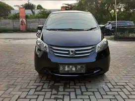 Freed PSD 2009 Hitam