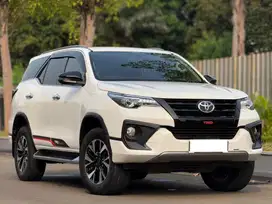 [TDP 15JT] TOYOTA FORTUNER 2.4 AT VRZ TRD SPORTIVO 2019/2020