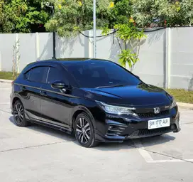HONDA CITY RS METIC 2022 km 15 rb
