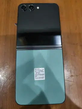 Samsung Flip 5 second